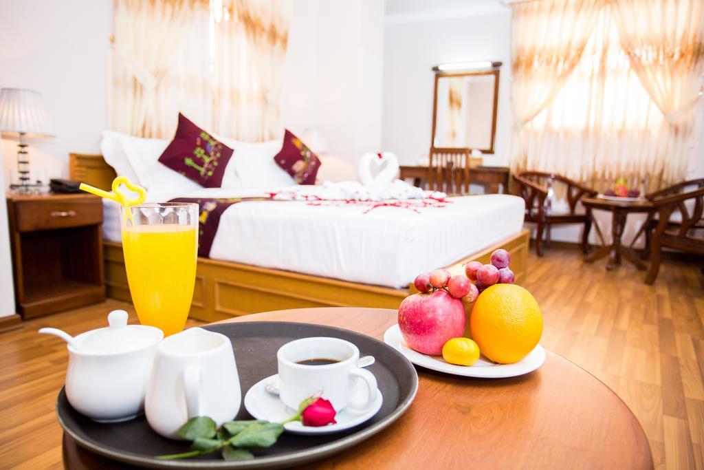 Hotel Iceland Мандалей Екстериор снимка